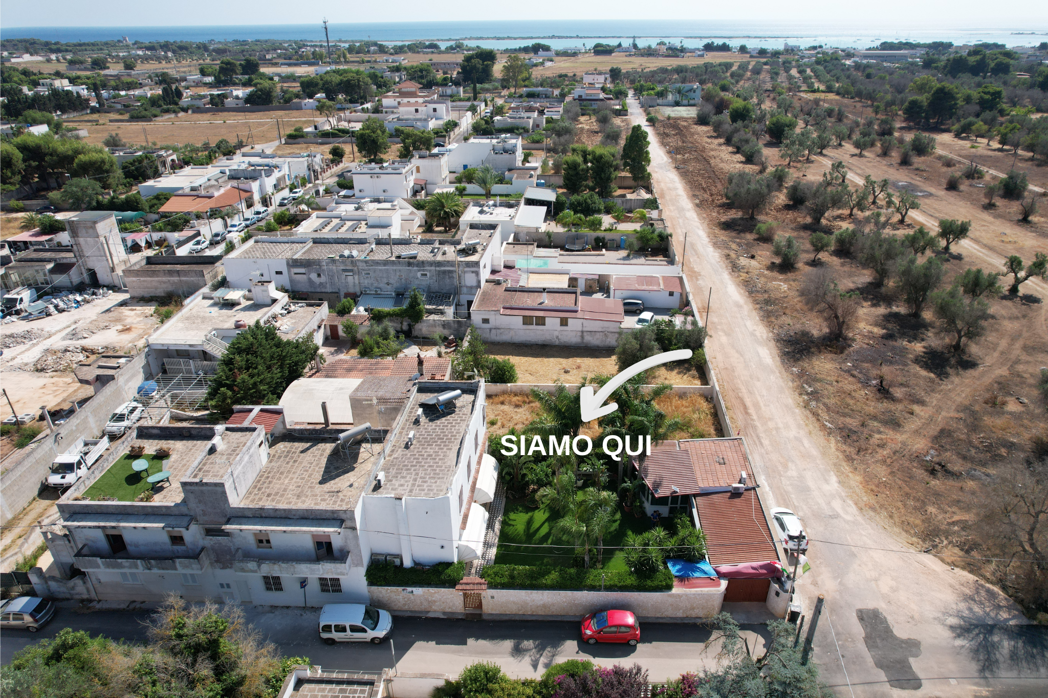 Vista dal drone e posizione del B&B Mary vicino al mare di Porto Cesareo